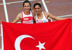 1 Altın 1 Gümüş Madalya